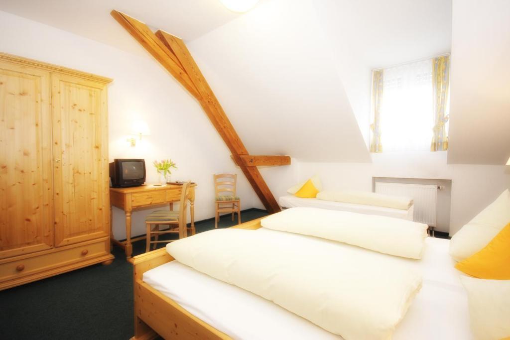 Hotel Trasen Waldkraiburg Room photo